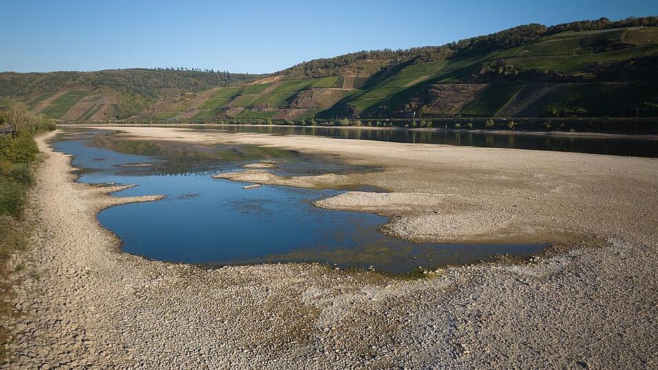 Das Niedrigwasser treibt die Transportkosten nach oben - auch am Bau
