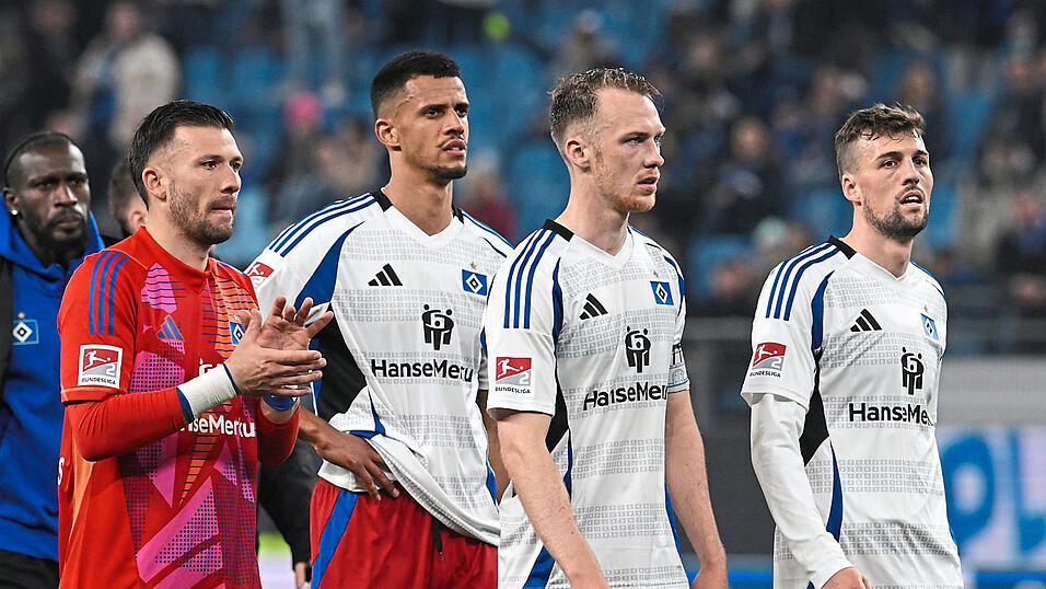 Die Stimmung beim Hamburger SV ist nach nur einem Punkt aus den jüngsten zwei Spielen angespannt. Dennoch ist die Ausgangslage für den lange ersehnten Aufstieg in die Bundesliga noch gut. Die Stimmung beim Hamburger SV ist nach nur einem Punkt aus den jüngsten zwei Spielen angespannt. Dennoch ist die Ausgangslage für den lange ersehnten Aufstieg in die Bundesliga noch gut.