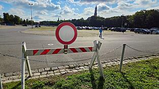 Der Parkplatz Am Hagen kann ab sofort wieder genutzt werden. Der Parkplatz Am Hagen kann ab sofort wieder genutzt werden.