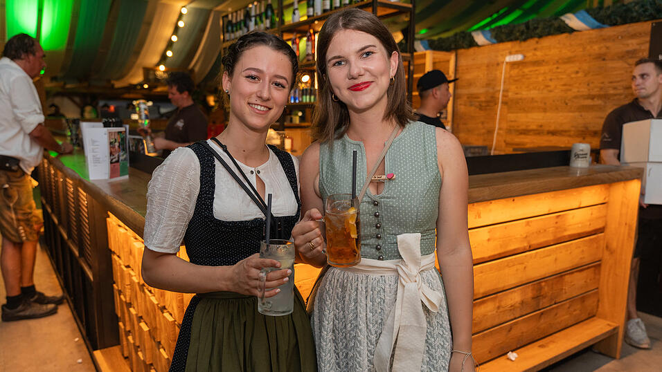 Die Partybilder vom Montag, 21. August 2023, aus dem Festzelt Wenisch. Die Partybilder vom Montag, 21. August 2023, aus dem Festzelt Wenisch.