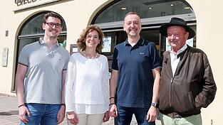 Mathias Obermayr (von links), Susanne Wimmer, Wolfgang Praun und Mitgründer Willibald Bruns       