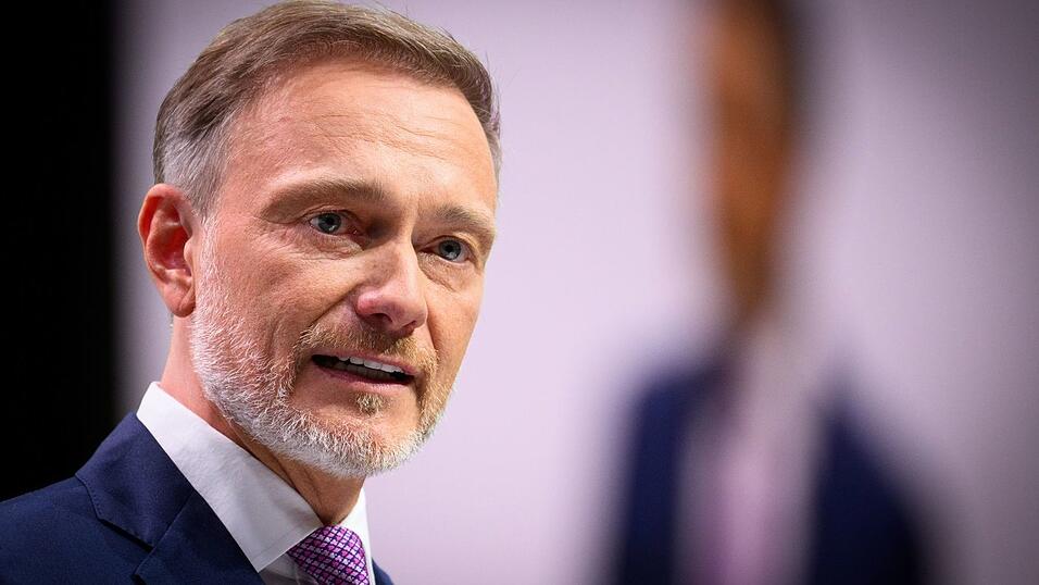 Christian Lindner arbeitet mittlerweile in der Autobranche, als stellvertretender Vorstandsvorsitzender der Autoland AG. (Archivbild) Christian Lindner arbeitet mittlerweile in der Autobranche, als stellvertretender Vorstandsvorsitzender der Autoland AG. (Archivbild)