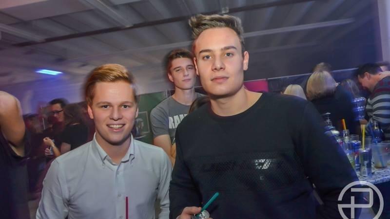 Gleich bei der Eröffnung platzte die neue Diskothek Peggy P. aus allen Nähten. Gleich bei der Eröffnung platzte die neue Diskothek Peggy P. aus allen Nähten.