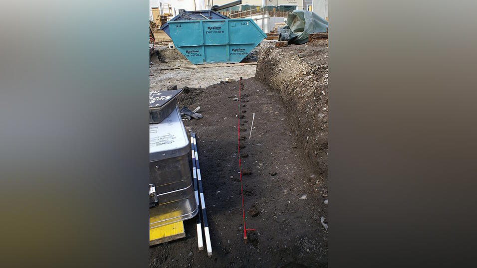 Aufregende Funde machten die Arch&auml;ologen am Kollerparkplatz. (Fotos: r&uuml;d)