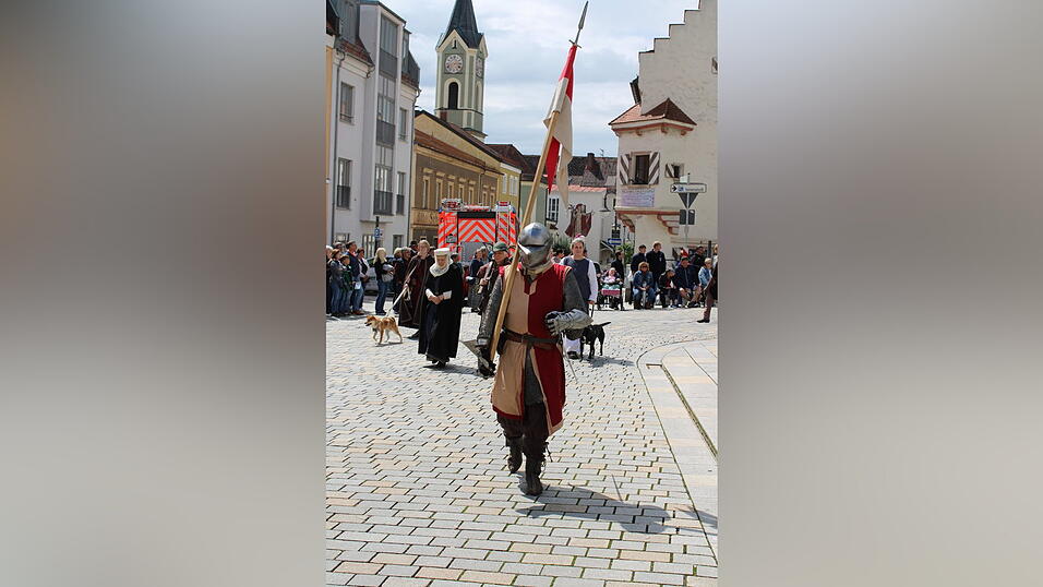 Das sind die sch&ouml;nsten Bilder vom Jubil&auml;umsfestzug.
