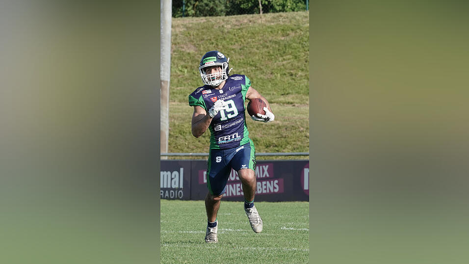 Eloi Soler möchte mit den Straubing Spiders in Ravensburg ein Ausrufezeichen setzen. Die Niederbayern hoffen nach sechs Niederlagen auf die Wende in der GFL Süd. Eloi Soler möchte mit den Straubing Spiders in Ravensburg ein Ausrufezeichen setzen. Die Niederbayern hoffen nach sechs Niederlagen auf die Wende in der GFL Süd.