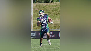 Eloi Soler möchte mit den Straubing Spiders in Ravensburg ein Ausrufezeichen setzen. Die Niederbayern hoffen nach sechs Niederlagen auf die Wende in der GFL Süd. Eloi Soler möchte mit den Straubing Spiders in Ravensburg ein Ausrufezeichen setzen. Die Niederbayern hoffen nach sechs Niederlagen auf die Wende in der GFL Süd.