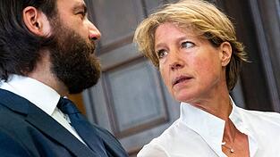 Ingo Bott ist der Verteidiger von Christina Block. Ingo Bott ist der Verteidiger von Christina Block.