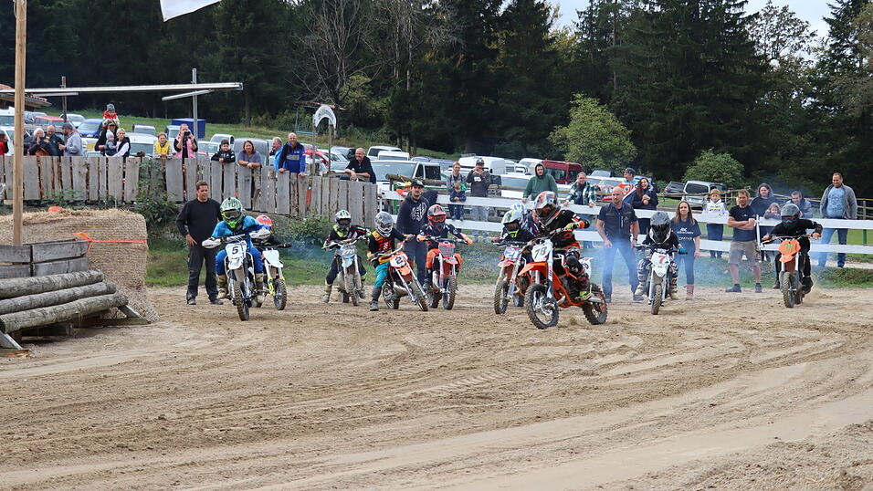 Am Samstag wurde die sechste Auflage des Schwarzacher Mofa-Cross-Rennens ausgetragen.&nbsp;