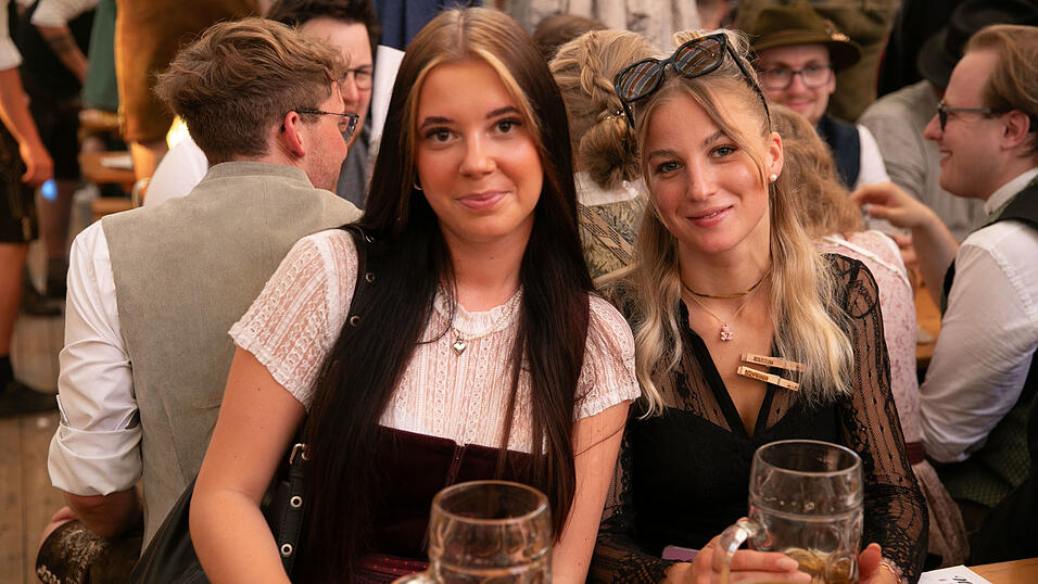 Die Partybilder vom Samstag, 9. August, aus dem Festzelt Nothaft. Die Partybilder vom Samstag, 9. August, aus dem Festzelt Nothaft.