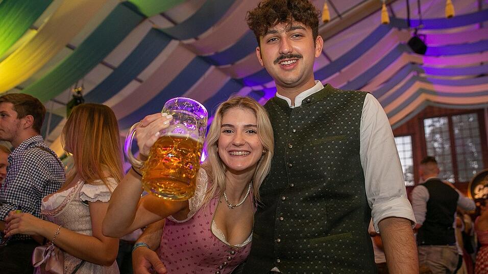 Die Partybilder vom Freitag, 12. August 2022, aus dem Festzelt Wenisch.