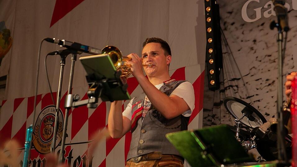 Die Partybilder von Mittwoch, 17. August 2022, aus dem Festzelt Greindl.