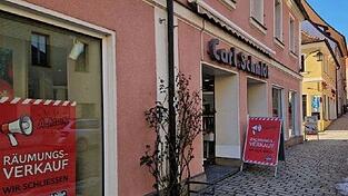 Bei Carl Schmid in Sulzbach-Rosenberg l&auml;uft der R&auml;umungsverkauf. Frey &uuml;bernimmt die R&auml;ume.