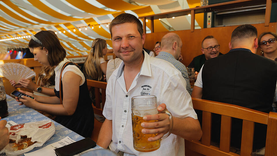 Die Partybilder vom Samstag, 10. August 2024, aus dem Festzelt Nothaft. Die Partybilder vom Samstag, 10. August 2024, aus dem Festzelt Nothaft.