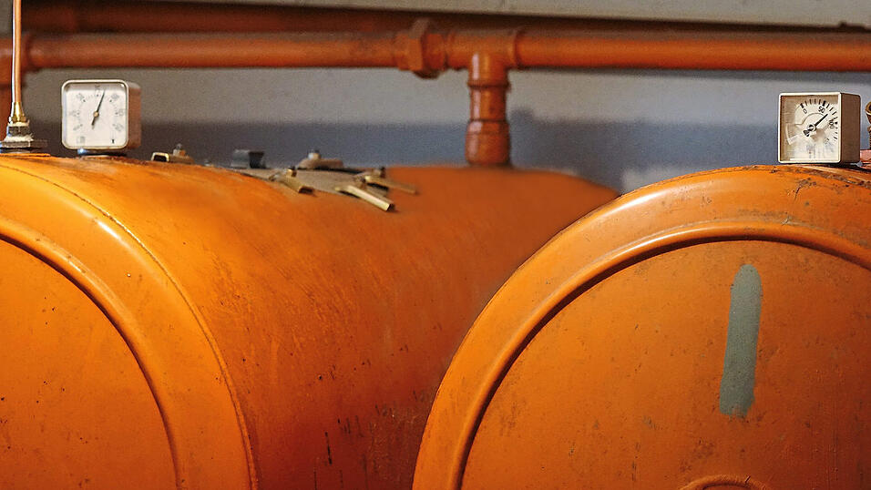 In vielen Häusern gibt es noch uralte Ölheizungen. Rentiert sich der Umstieg auf Pellets?