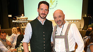 Schick in Tracht: Christian Neureuther (r.) und Sohn Felix.