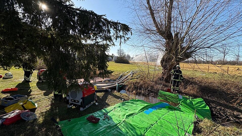 Impressionen vom Einsatz am Samstag in Buch am Erlbach.