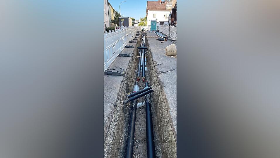 Mit der Baumaßnahme wurde die bestehende Nahwärmeinfrastruktur gezielt erweitert. Mit der Baumaßnahme wurde die bestehende Nahwärmeinfrastruktur gezielt erweitert.