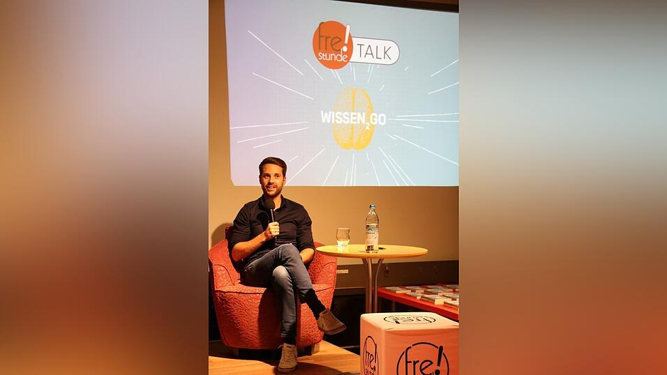 Beim Freistunde-Talk gab 'MrWissen2Go' Einblicke in seinen YouTube-Kanal.