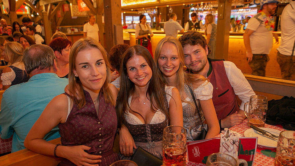 Die Partybilder von Donnerstag, 18. August 2022, aus dem Festzelt Krönner.
