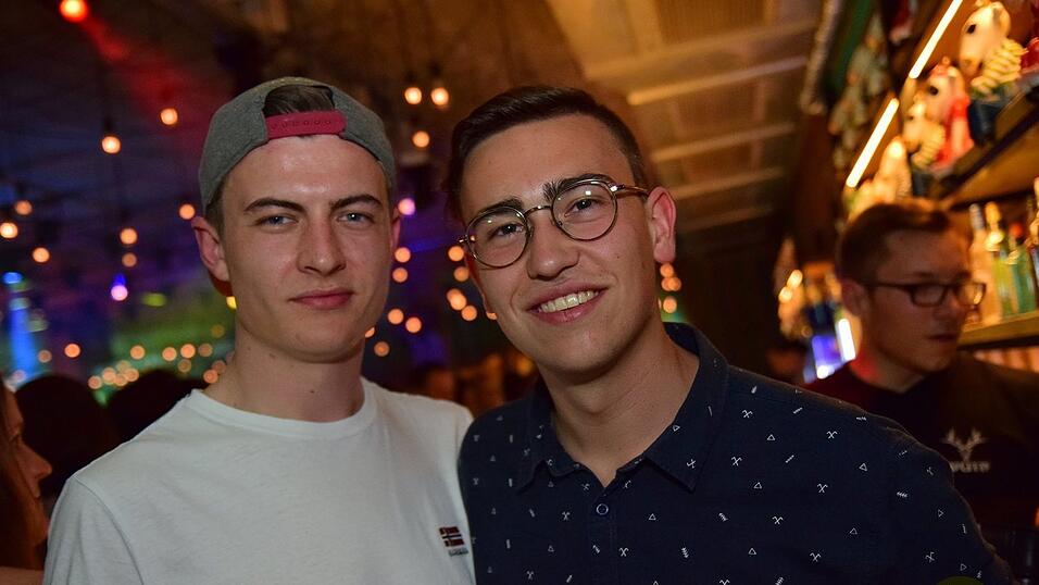 'Hoch die Hände, Wochenende' - so 'Wuid' wurde gefeiert in Straubing. 'Hoch die Hände, Wochenende' - so 'Wuid' wurde gefeiert in Straubing.