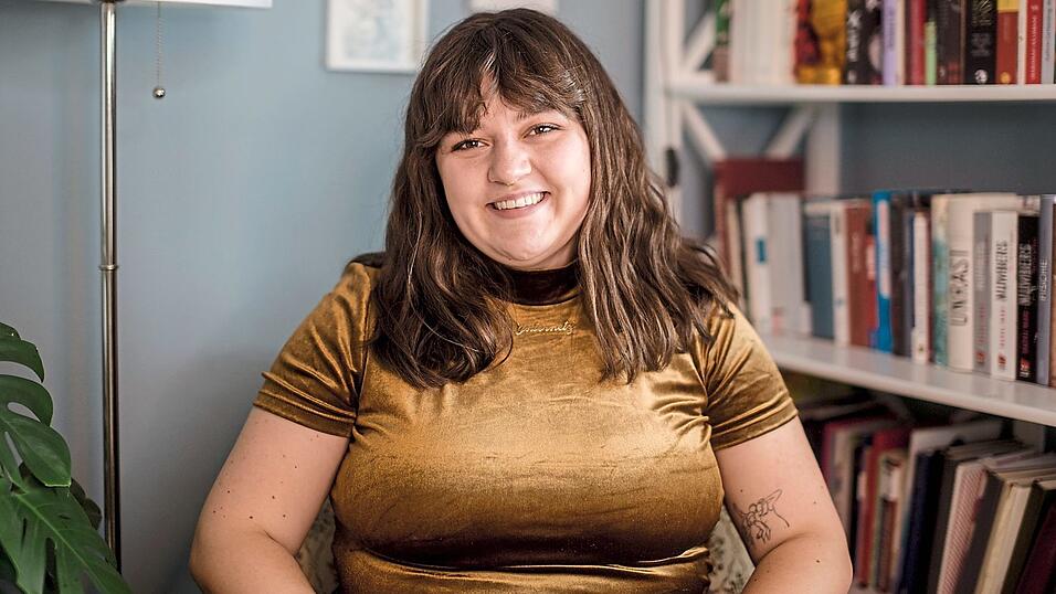 Teresa Reichl hat sich durch ihr k&uuml;nstlerisches Wirken im Bereich Literatur, Poetry-Slam und Kabarett bereits einen Namen gemacht.