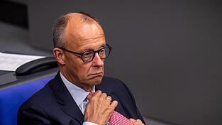 Kanzler Friedrich Merz (CDU) und seine Partei sind in einer heiklen Lage. (Archivbild) Kanzler Friedrich Merz (CDU) und seine Partei sind in einer heiklen Lage. (Archivbild)