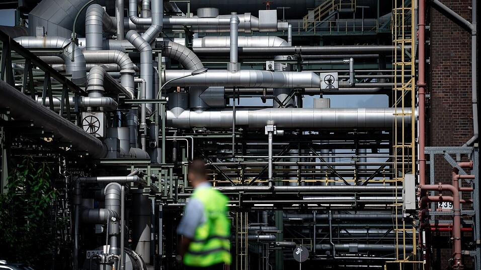 Die Chemie-Industrie hat mit gestiegenen Energiepreisen zu kämpfen. (Archivbild)