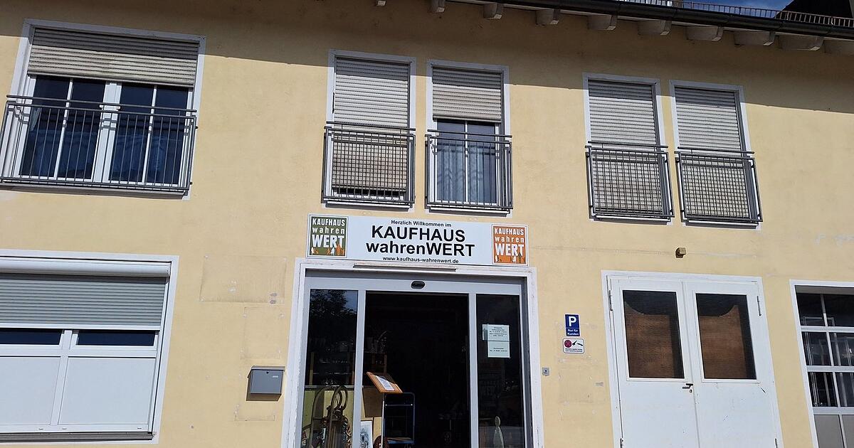Deggendorfer Sozialkaufhaus „WahrenWert“ jetzt an neuem Standort