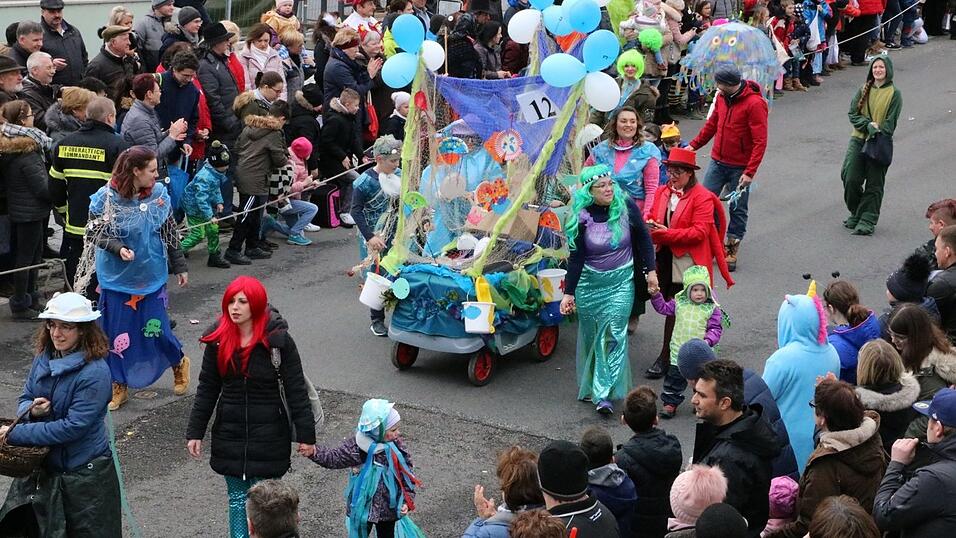 Die schönsten Bilder von den Faschingsumzügen in Bogen aus den vergangenen Jahren Die schönsten Bilder von den Faschingsumzügen in Bogen aus den vergangenen Jahren