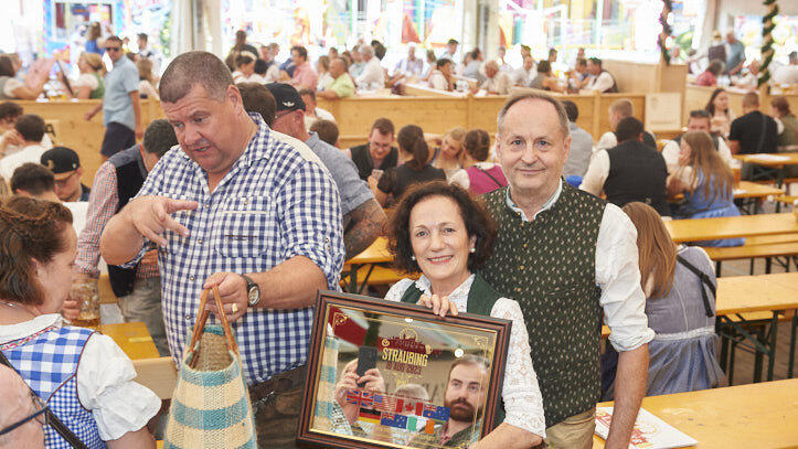 Die Partybilder vom Freitag, 18. August 2023, aus dem Festzelt Lechner.