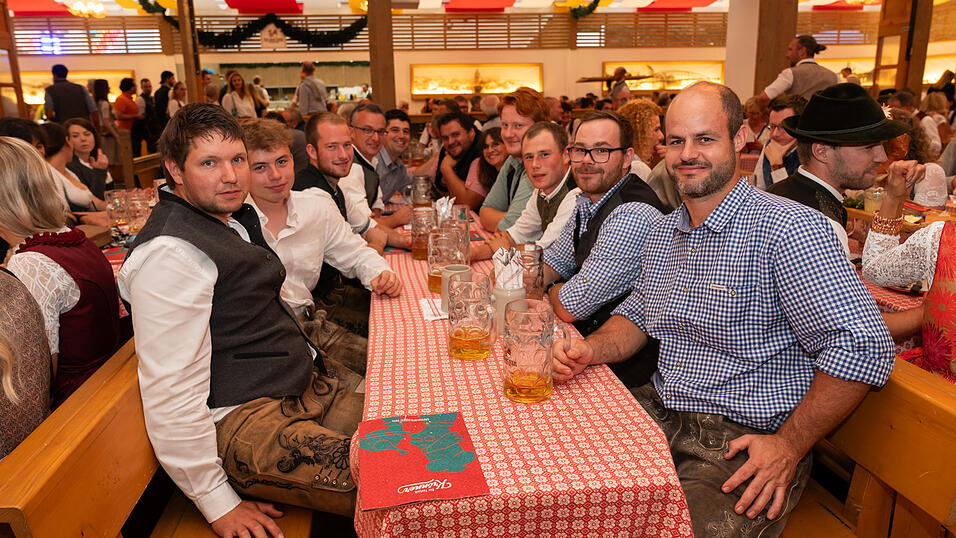 Die Partybilder vom Montag, 19. August, aus dem Festzelt Kr&ouml;nner.