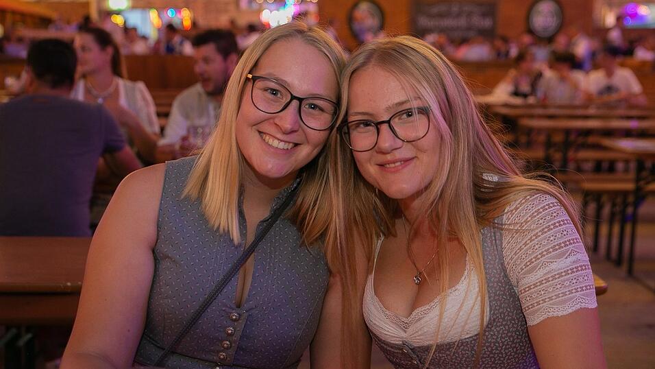 Die Partybilder von Dienstag, 16. August 2022, aus dem Festzelt Wenisch.