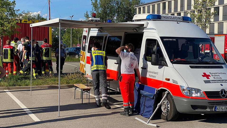 Gro&szlig;angelegte Personensuche der Polizei und weiterer Rettungskr&auml;fte am Mittwochnachmittag in Kelheim. Dort hatten Zeugen zuvor Hilfeschreie aus einem Waldst&uuml;ck geh&ouml;rt.