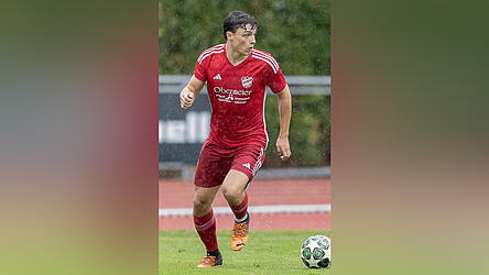 Hinter dem Einsatz von Landaus Christian Zellmer im Heimspiel gegen den FSV/VfB Straubing steht ein Fragezeichen. Hinter dem Einsatz von Landaus Christian Zellmer im Heimspiel gegen den FSV/VfB Straubing steht ein Fragezeichen.