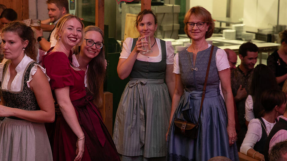 Die Partybilder vom Sonntag, 17. August, aus dem Festzelt Weckmann. Die Partybilder vom Sonntag, 17. August, aus dem Festzelt Weckmann.