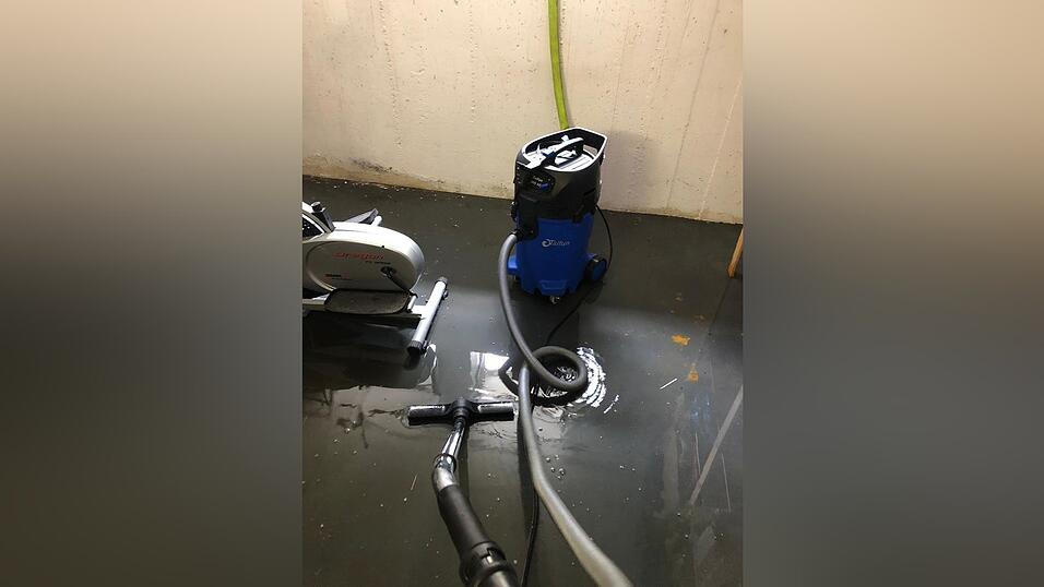 Rund 50 Eins&auml;tze in der Nacht auf Mittwoch betrafen vollgelaufene Keller.