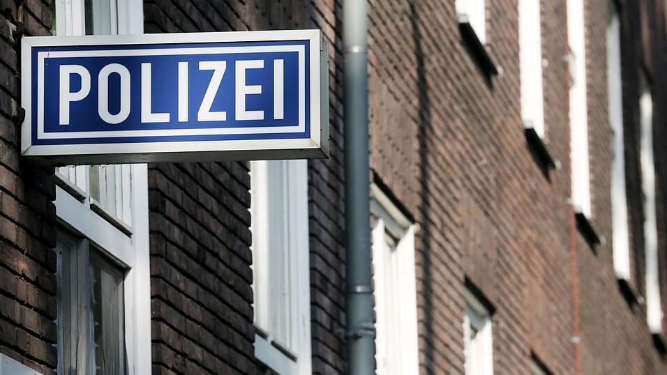 Nach einer Reihe von Diebstählen auf Baustellen im Raum Vilshofen hat die Polizei einen Verdächtigen ermittelt. (Symbolbild) Nach einer Reihe von Diebstählen auf Baustellen im Raum Vilshofen hat die Polizei einen Verdächtigen ermittelt. (Symbolbild)