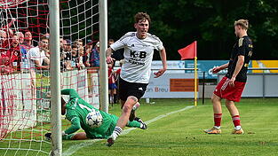Niklas Maimer fehlte der SpVgg Lam zuletzt wegen Erkrankung. Er will aber im Auswärtsspiel beim FC Tegernheim wieder im Kader stehen. Niklas Maimer fehlte der SpVgg Lam zuletzt wegen Erkrankung. Er will aber im Auswärtsspiel beim FC Tegernheim wieder im Kader stehen.