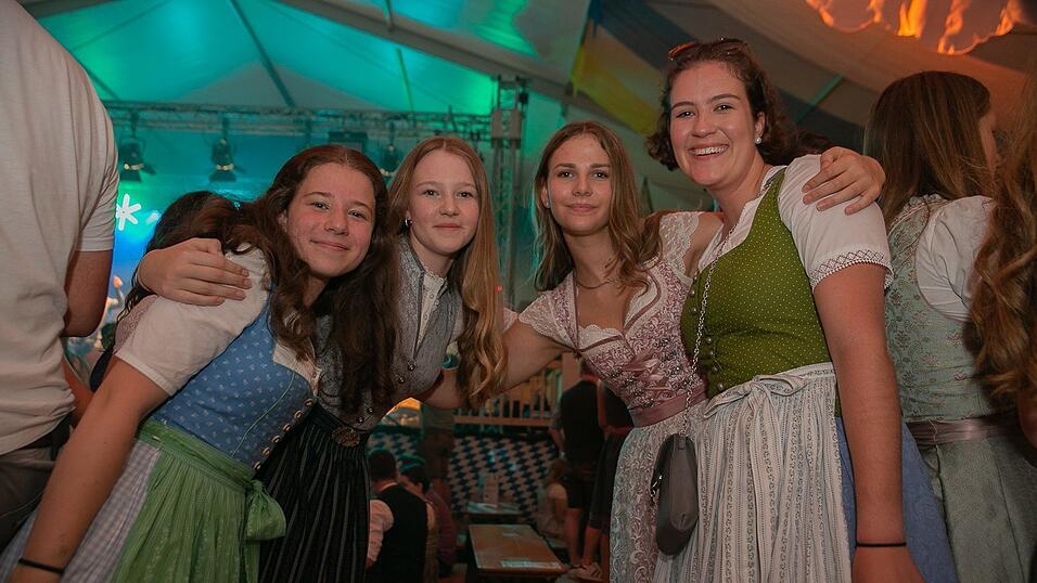 Die Partybilder von Dienstag, 16. August 2022, aus dem Festzelt Reisinger.