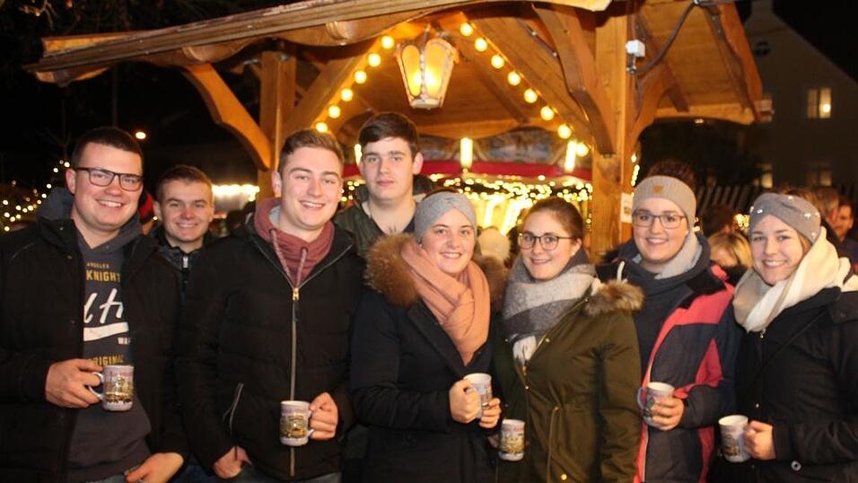 Es weihnachtet in Landshut. Am Donnerstag ist der Christkindlmarkt feierlich er&ouml;ffnet worden.
