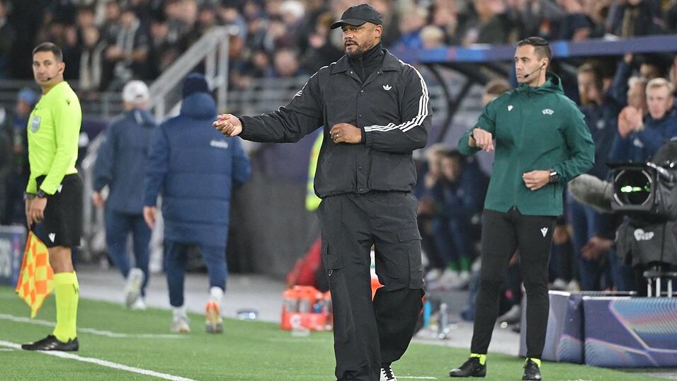 Trainer Vincent Kompany hofft, dass sein Team die richtigen Lehren zieht. Trainer Vincent Kompany hofft, dass sein Team die richtigen Lehren zieht.