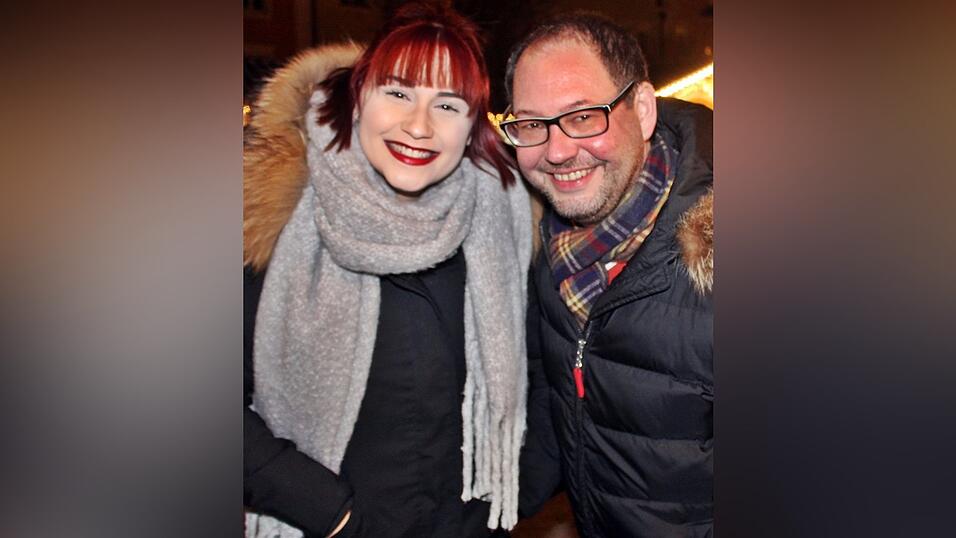 Der traditionelle Christkindlmarkt in Landshut z&auml;hlt zweifelsfrei zu den sch&ouml;nsten Bayerns. Daher pilgerten auch am Samstag, 15. Dezember, wieder etliche Besucher aus Nah und Fern zur Freyung.