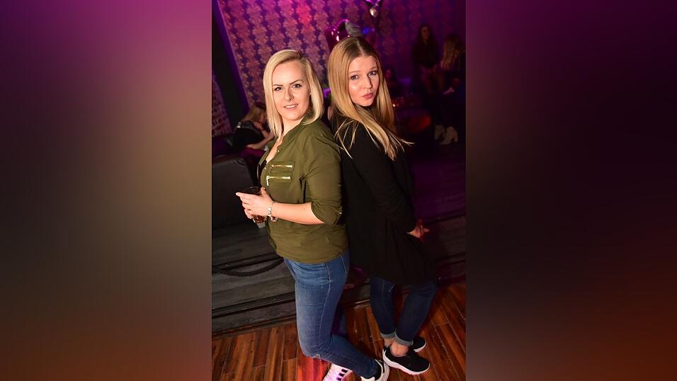 Schickes Parytvolk im Stars am Samstag in Landshut