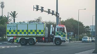 Ein Krankenwagen in der Nähe des israelischen Angriffsorts in Doha.