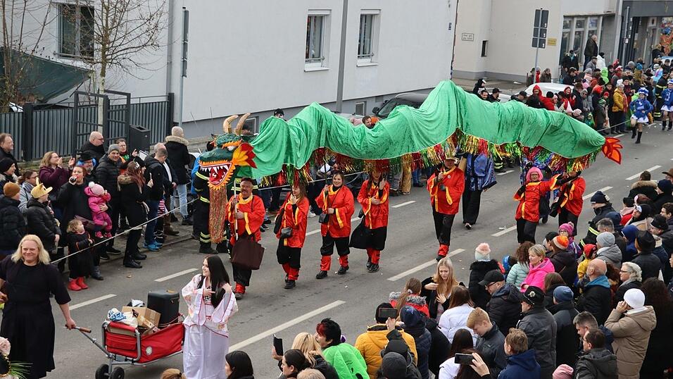 Beim Bogener Faschingsumzug war einiges geboten.