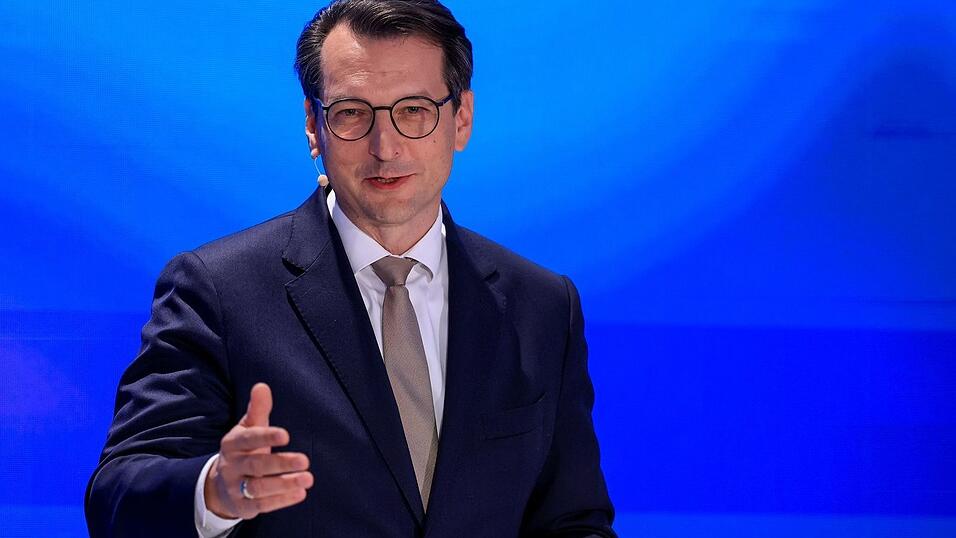 Noch ist Milan Nedeljkovic Produktionsvorstand bei BMW - kommendes Jahr soll er an die Spitze des Unternehmens aufrücken. (Archivbild) Noch ist Milan Nedeljkovic Produktionsvorstand bei BMW - kommendes Jahr soll er an die Spitze des Unternehmens aufrücken. (Archivbild)