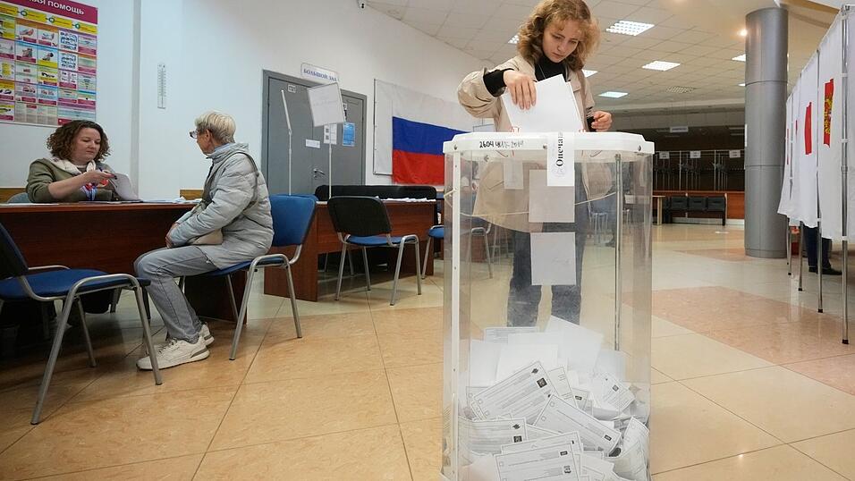 Die russischen Beh&ouml;rden lie&szlig;en nur kremltreue Parteien zur Wahl zu.