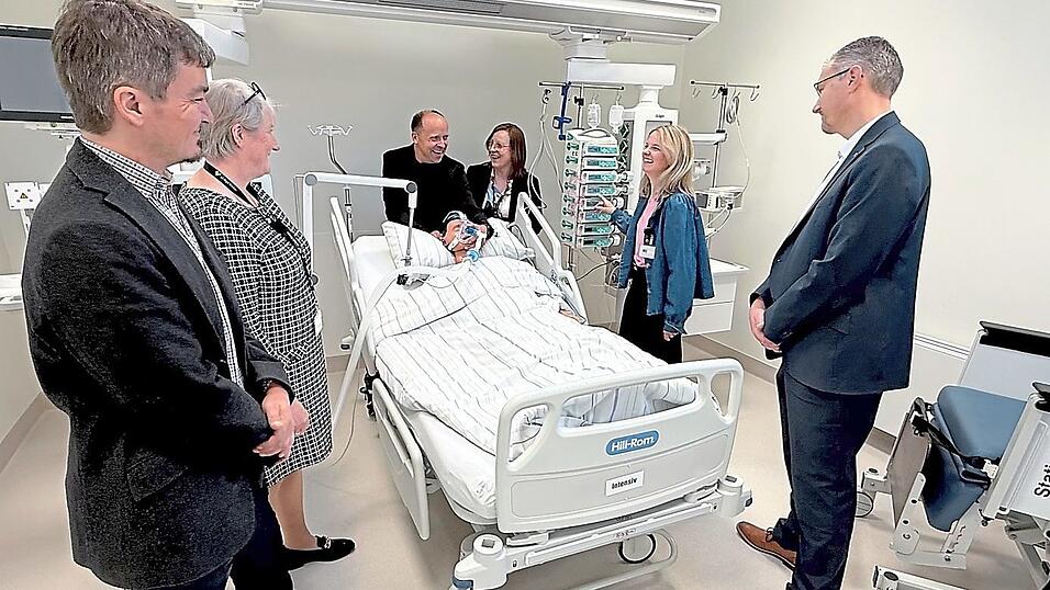 Bei einem Rundgang &uuml;berzeugten sich die Verantwortlichen.