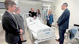 Bei einem Rundgang &uuml;berzeugten sich die Verantwortlichen.